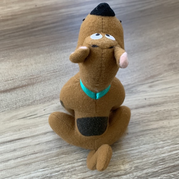 Vintage Scooby-Doo Scooby warner bros stuffed plush toy doll - Picture 9 of 10